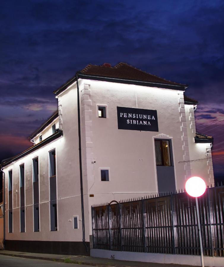 Pensiunea Sibiana Sibiu Esterno foto